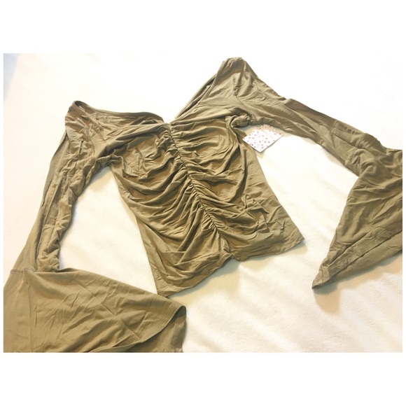 Free People What A Babe Top HP 10/11/18 - Picture 4 of 9